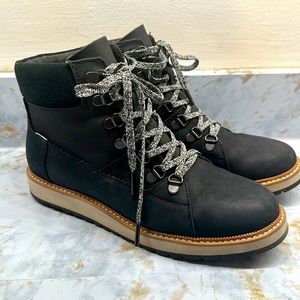 Tom’s Lace Up Boots